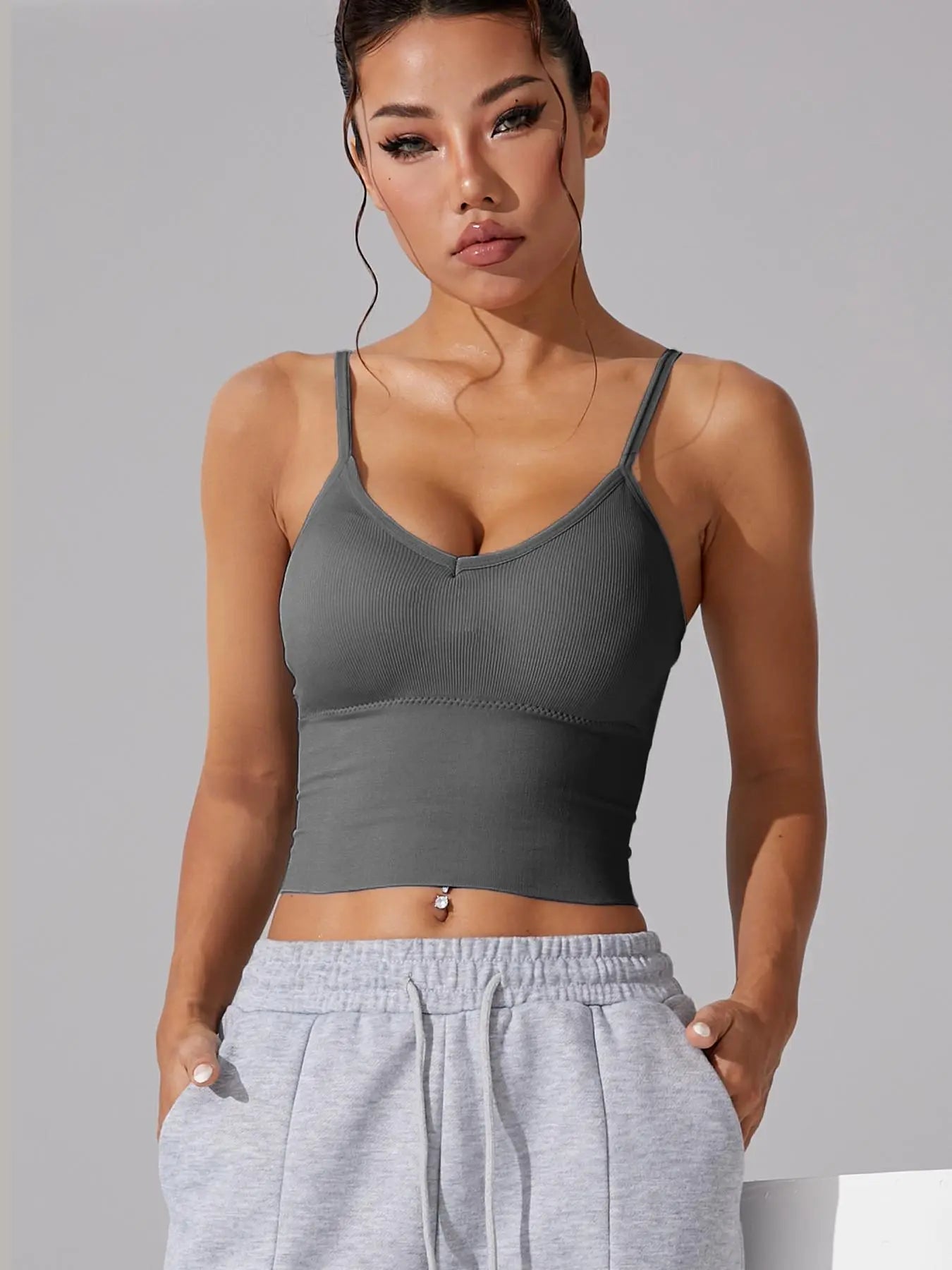 Women'S Plain Criss Cross Backless Sports Bra, Casual Breathable Sports Top for Yoga Gym Workout, Women'S Sport & Outdoor Clothing for All Seasons